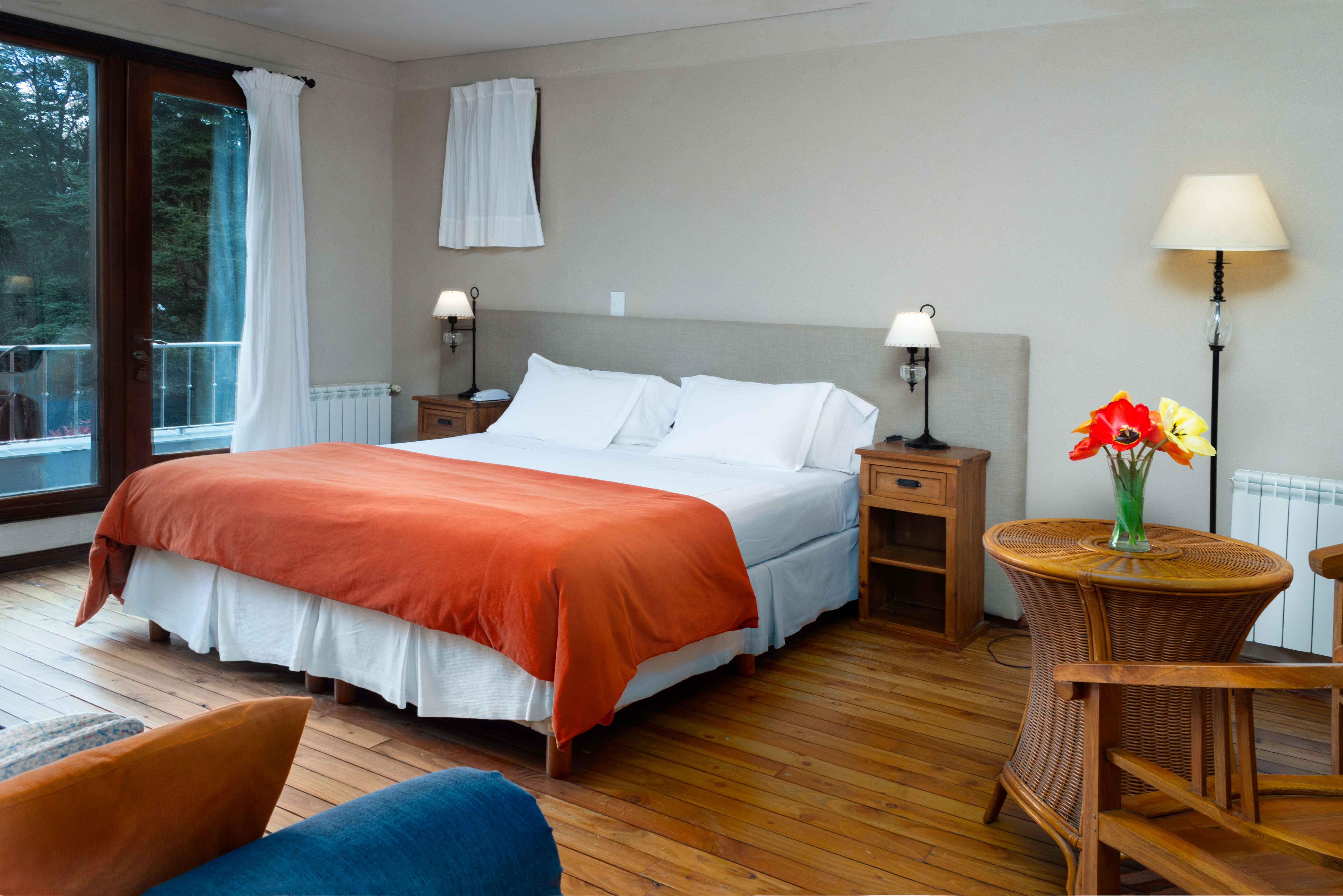 Aldebaran & Hotel San Carlos de Bariloche