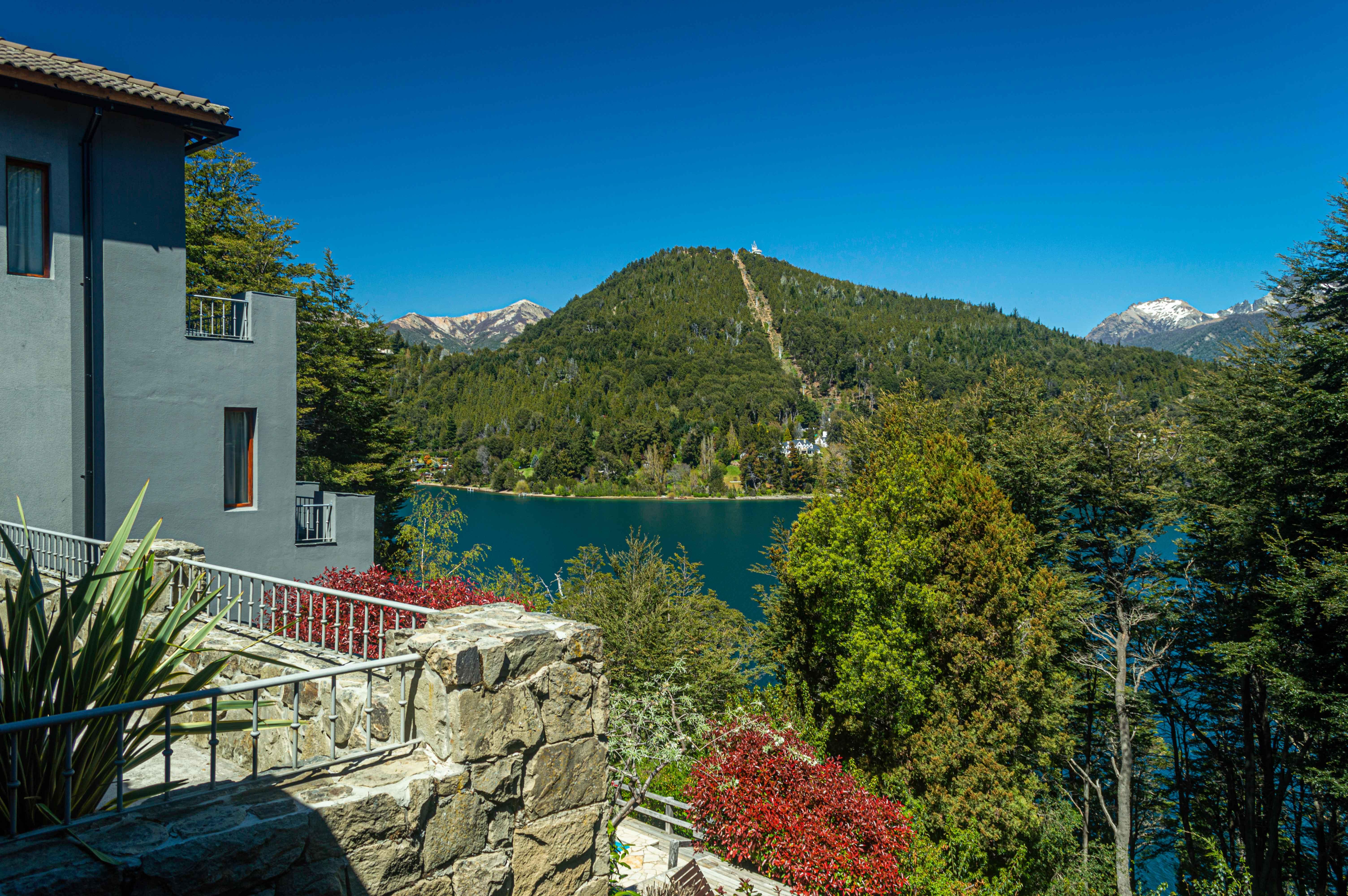 Aldebaran & Hotel 4*